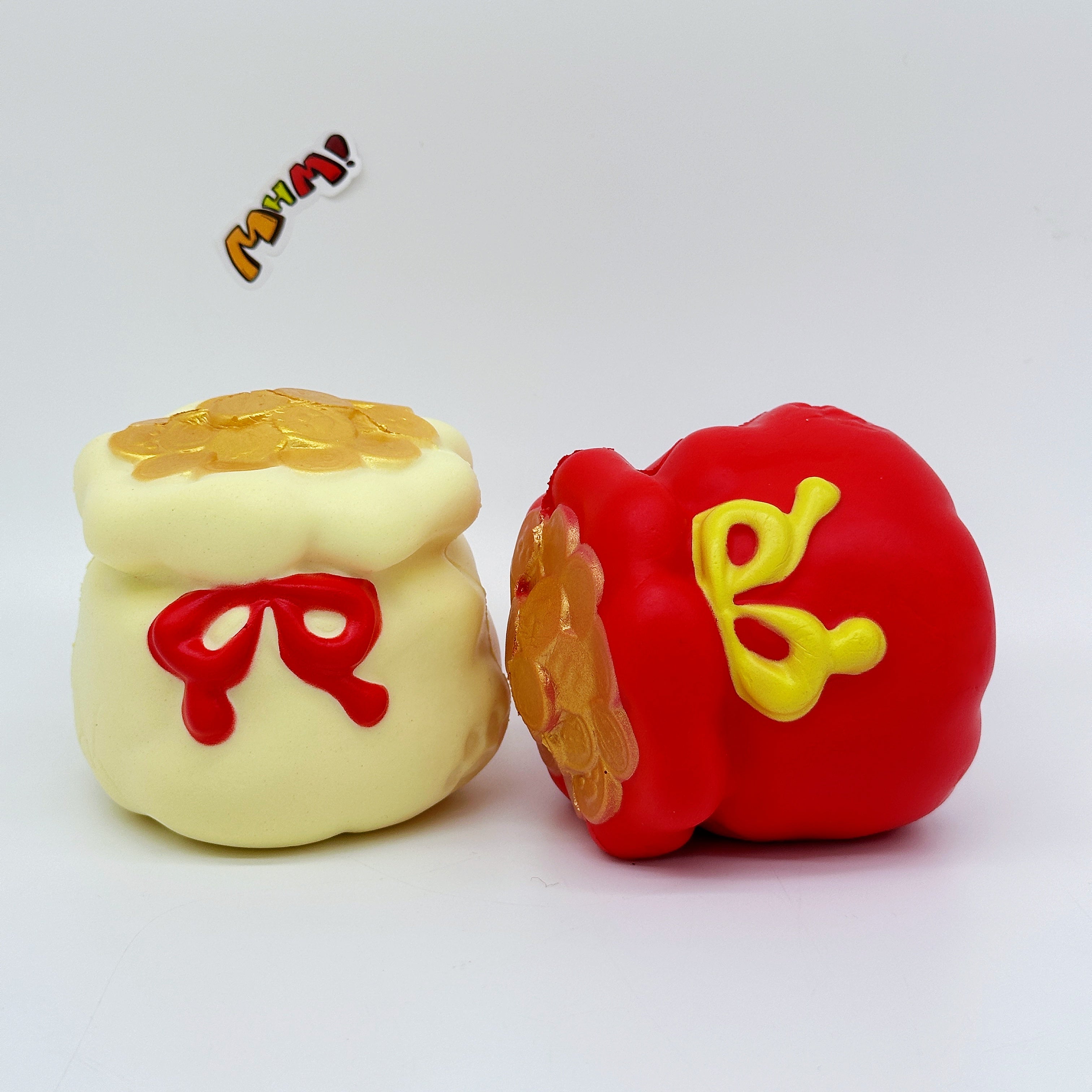 Lucky Gold Coin Pouch Squeeze Toy: Good Luck by Your Side—Super Soft and Squeezable! 🧧💰