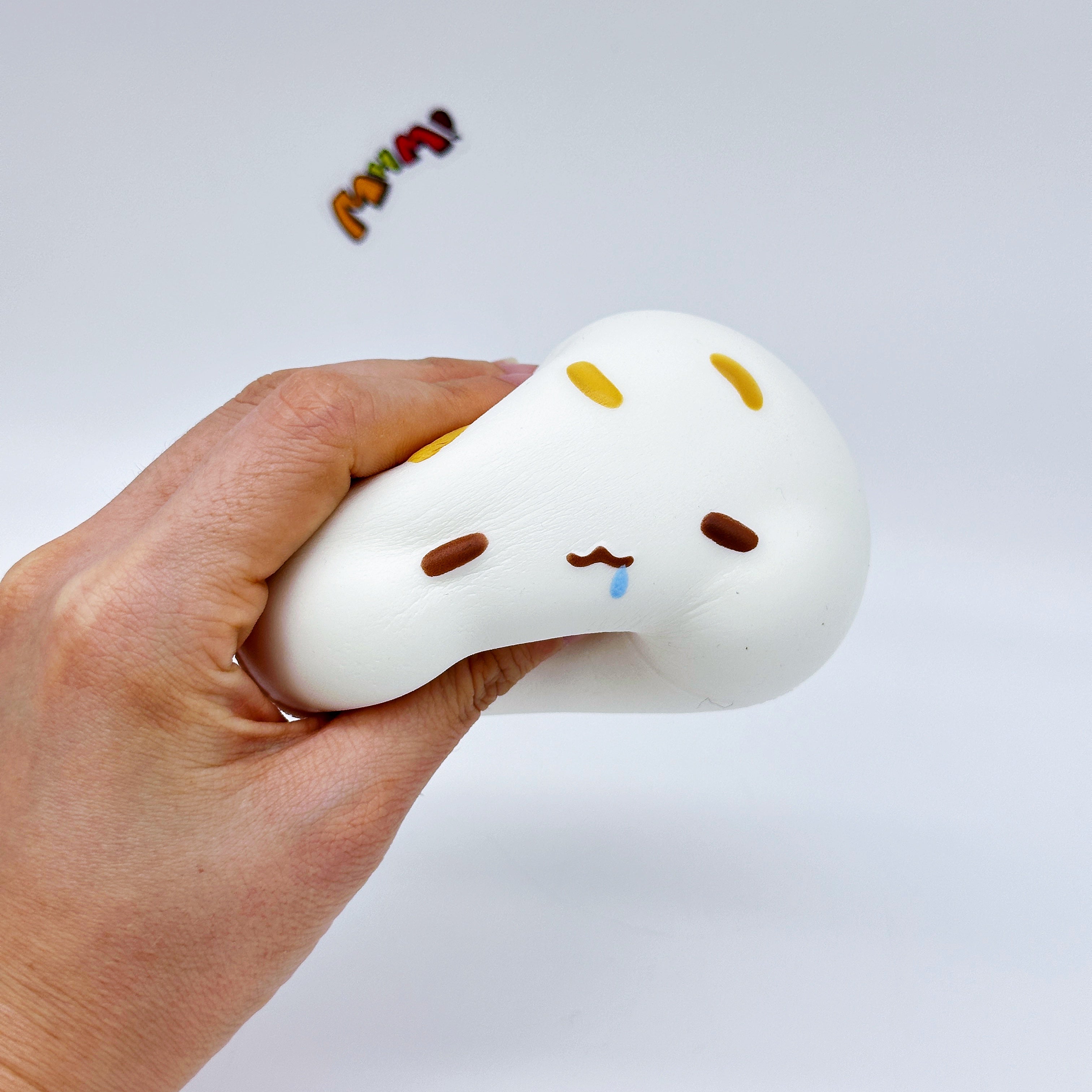 Cute Bao Bun Squishy – Your New Kawaii Desk Buddy