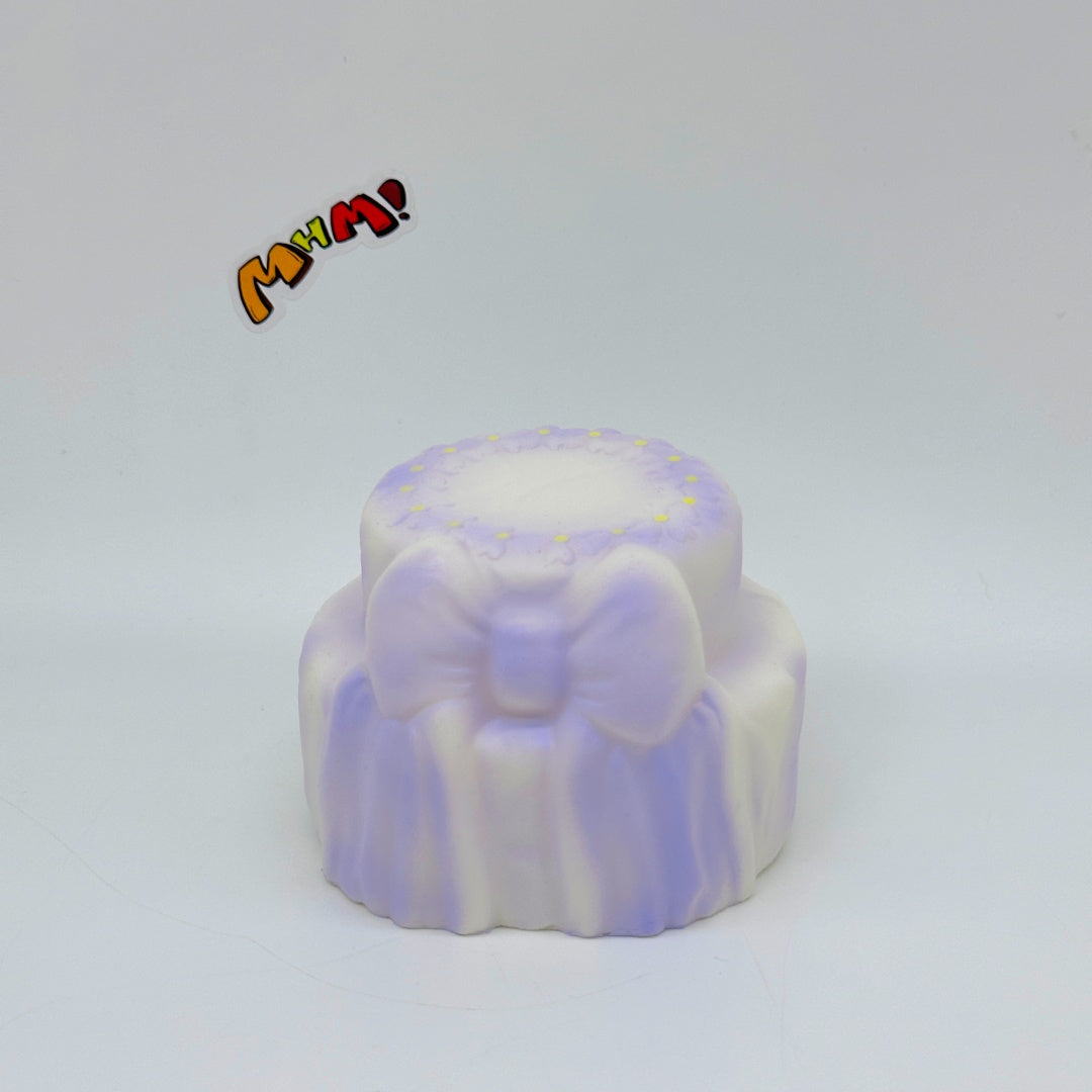 Cute Two-Tier Cake Stress Relief Squishy with Bow🎀🎂