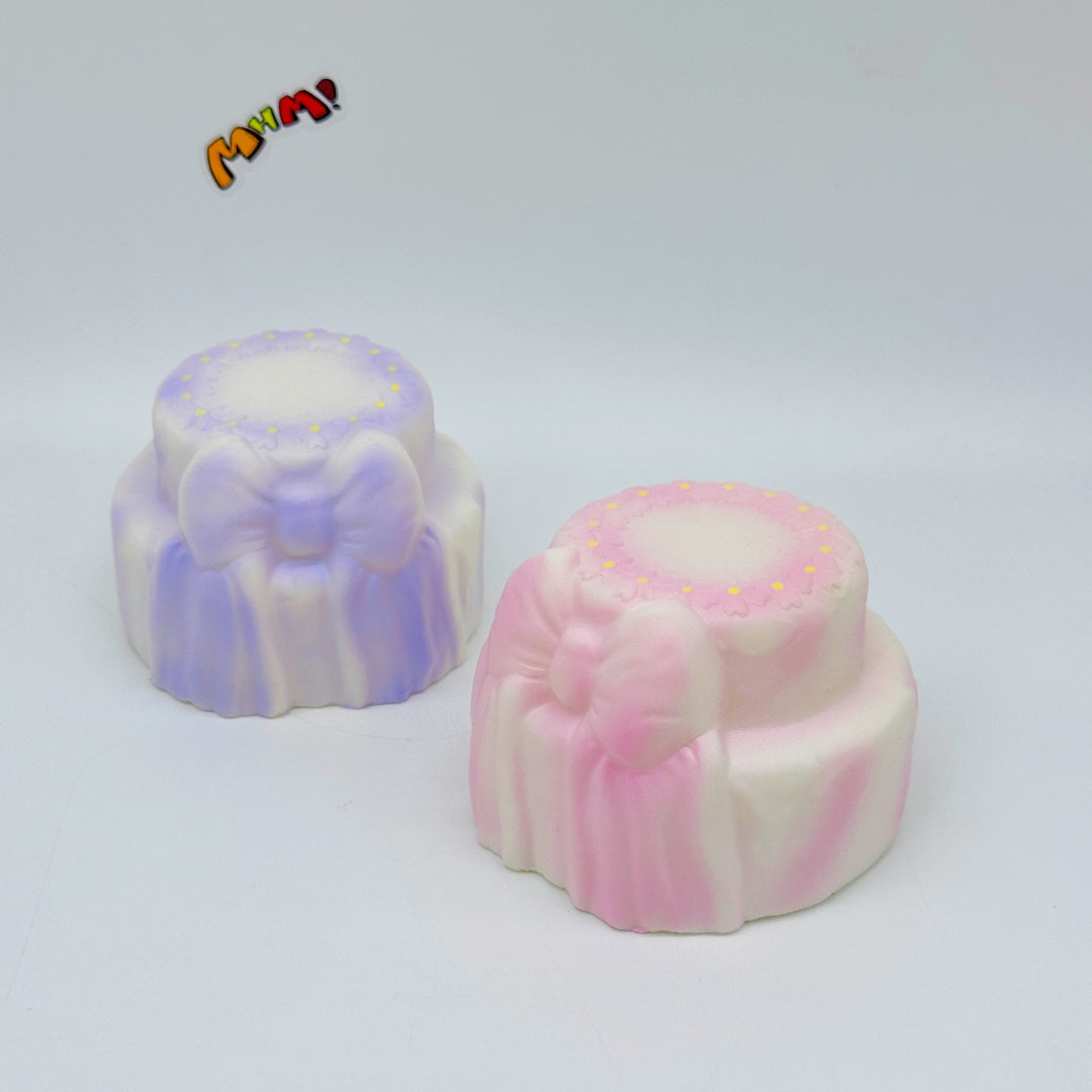Cute Two-Tier Cake Stress Relief Squishy with Bow🎀🎂