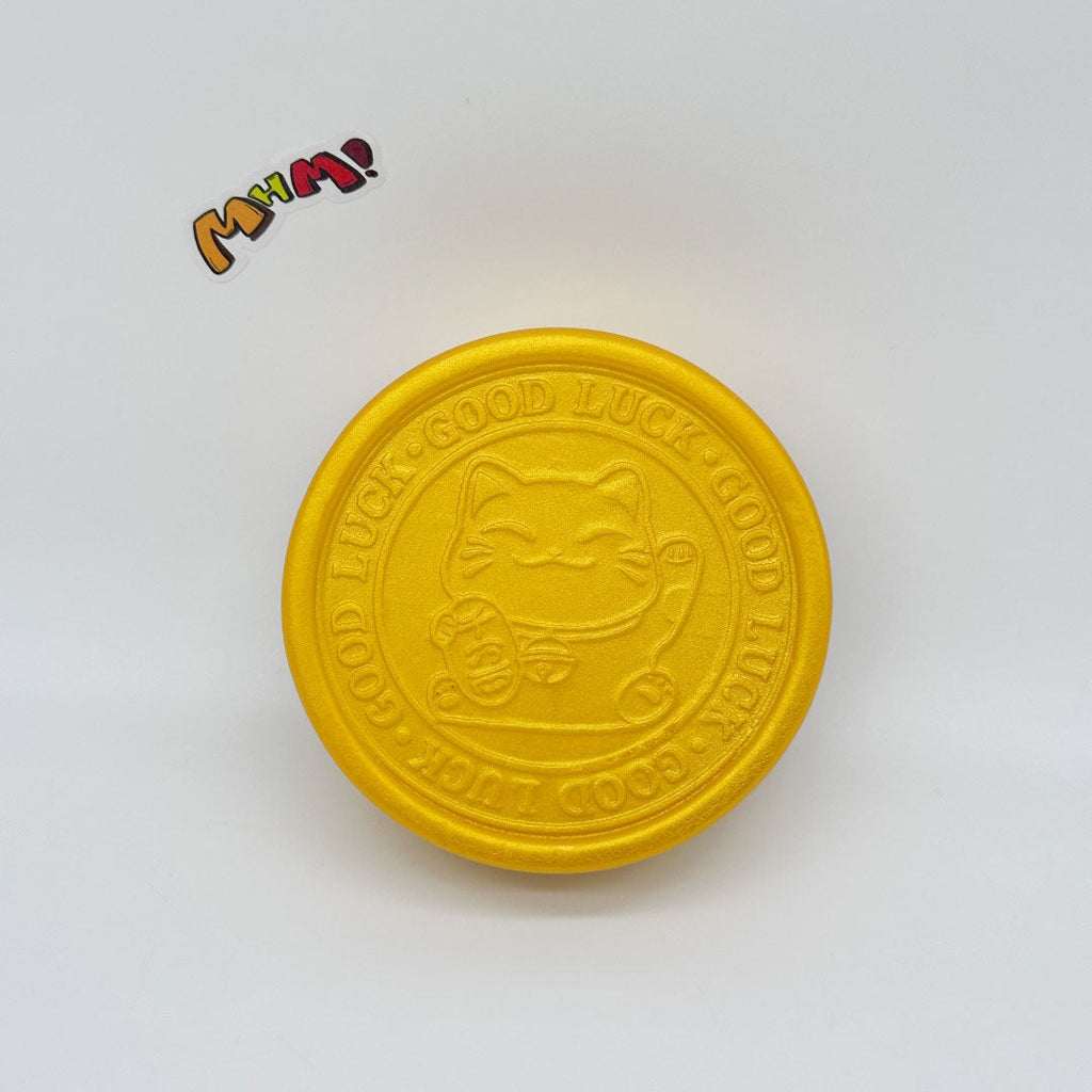 Kawaii Lucky Cat Gold Coin Squishy: Bring Home the Good Luck