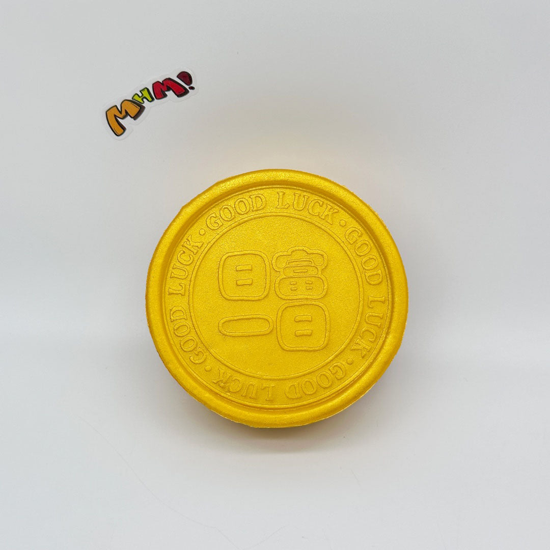 Kawaii Lucky Cat Gold Coin Squishy: Bring Home the Good Luck