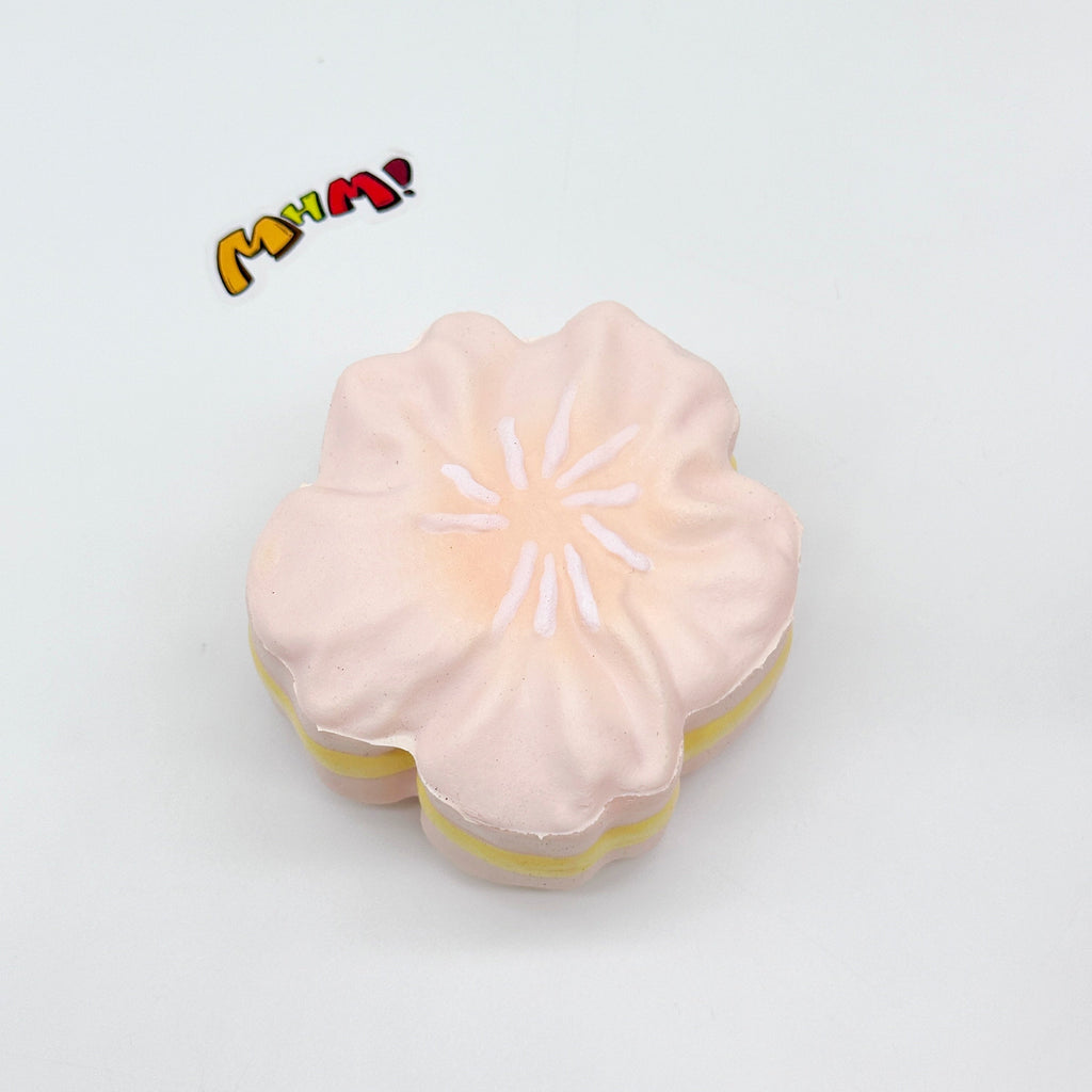 Slow Rise Cute Flower Pastry Squishy – Squeeze Away Stress