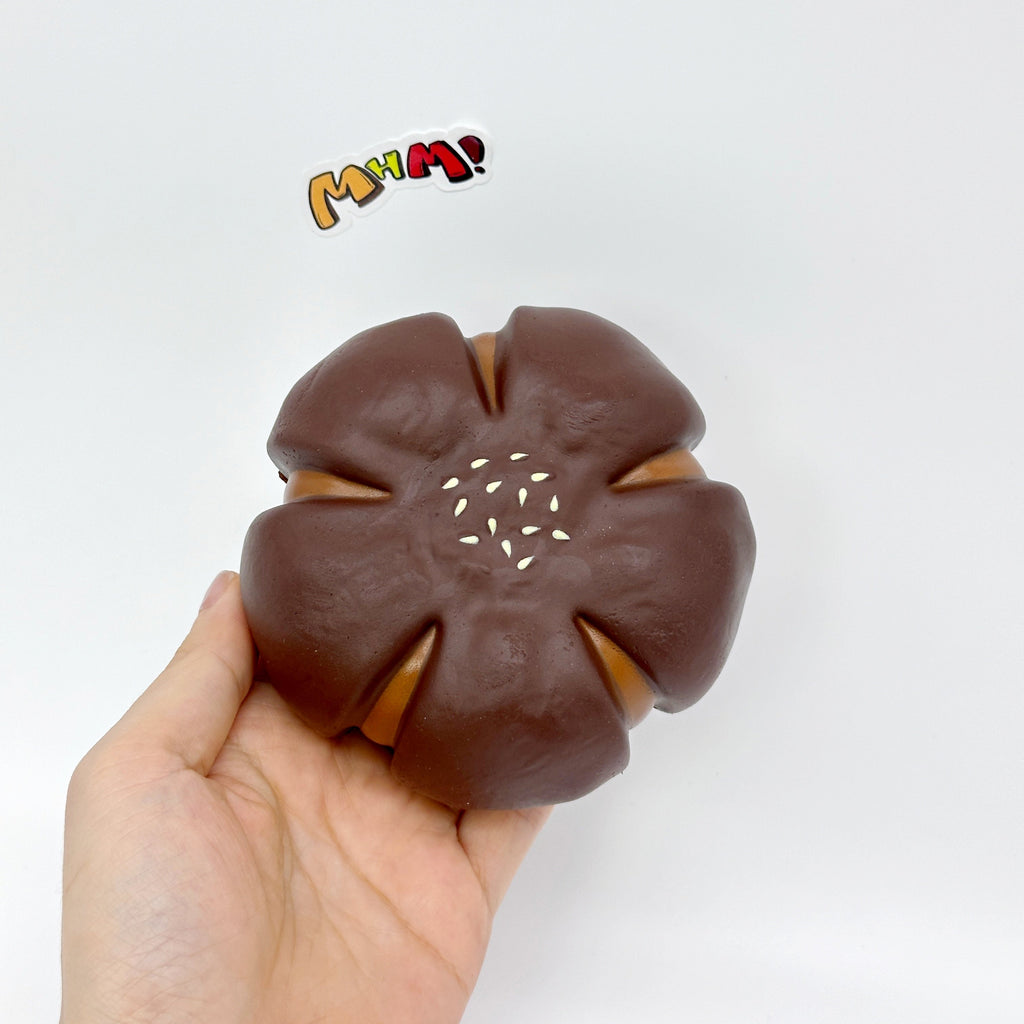 Cute Flower-Shaped Chestnut Pastry Stress Relief Squishy