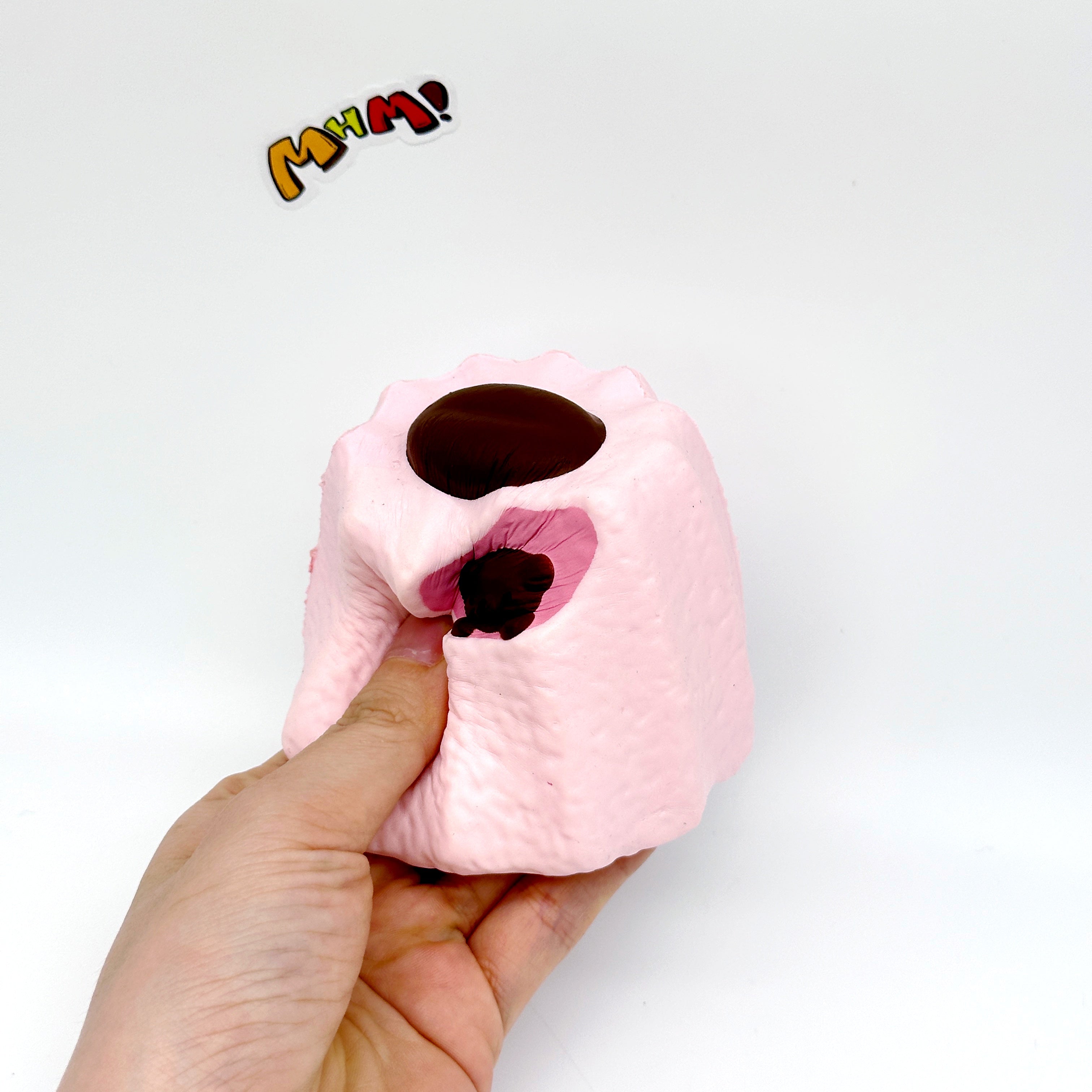 Kawaii Peeking Bear Pudding Squishy 🐻🍮