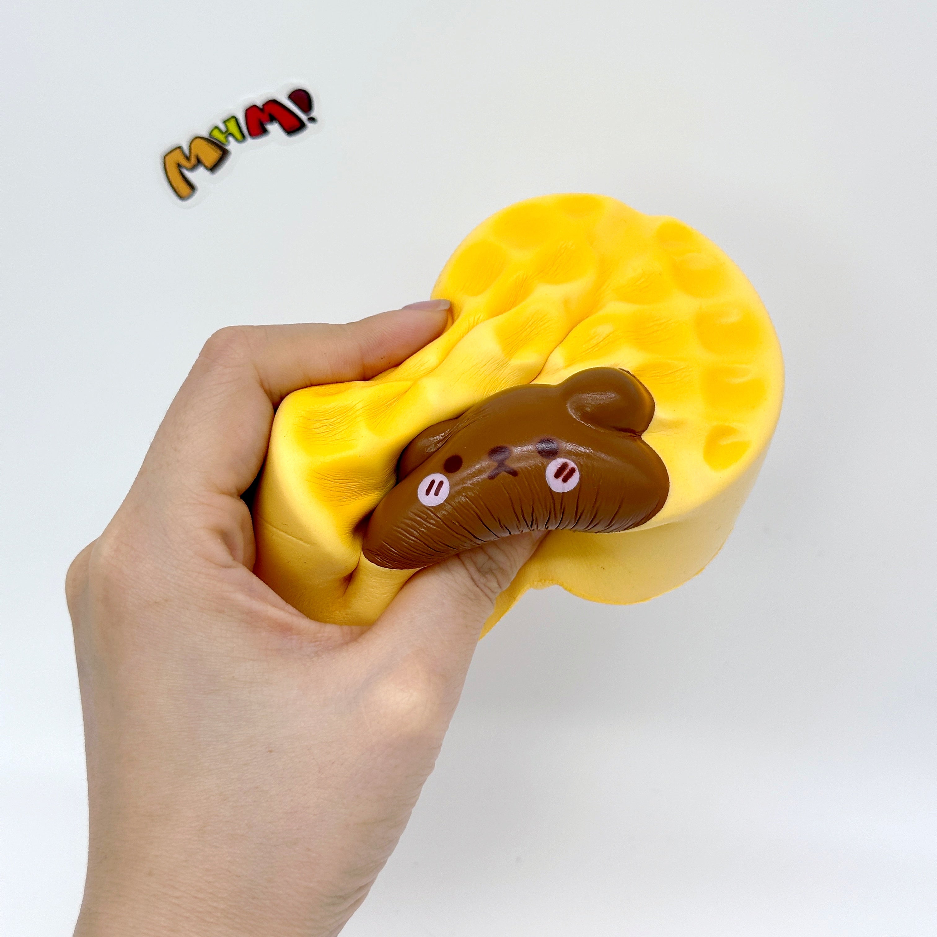 🧇 Bunny & Bear Waffle Squishy | Cute Animal Waffle Slow Rising Stress Relief Toy🐰🐻