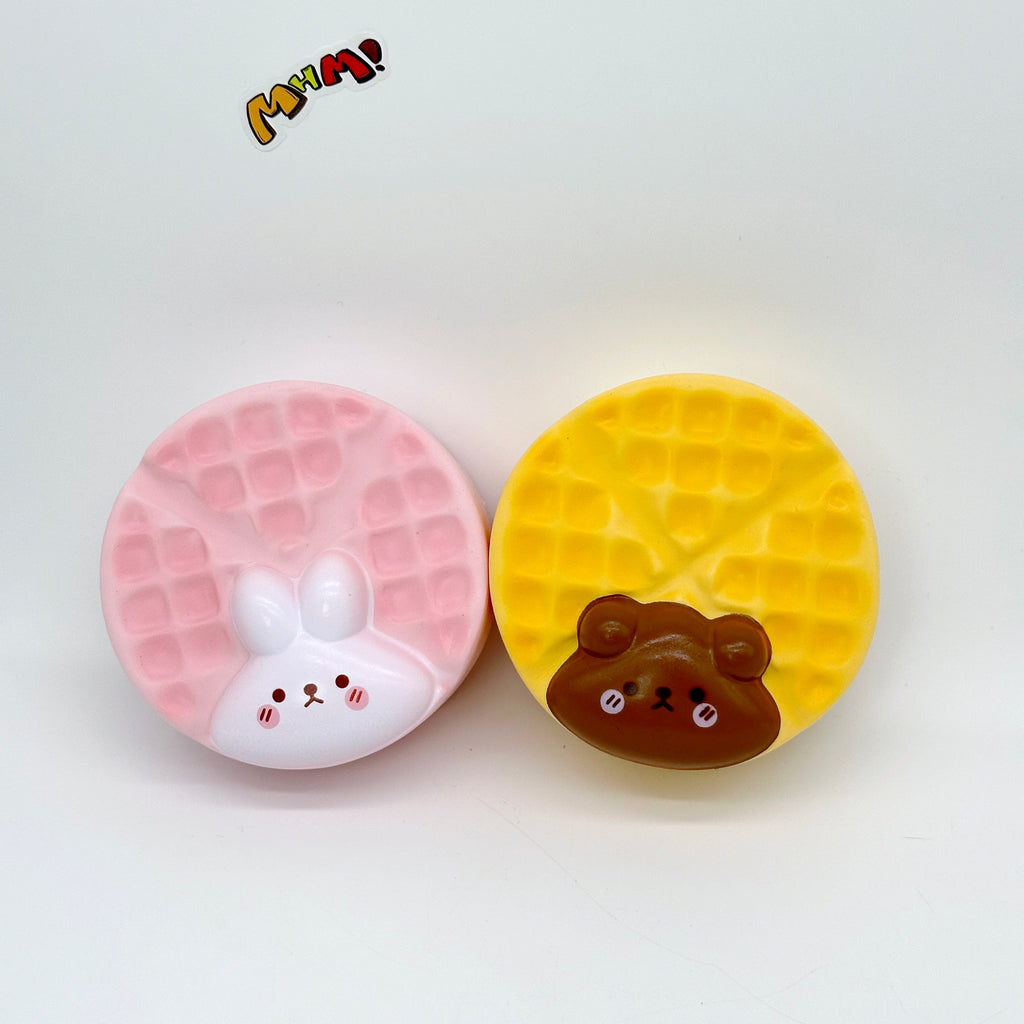 🧇 Bunny & Bear Waffle Squishy | Cute Animal Waffle Slow Rising Stress Relief Toy🐰🐻