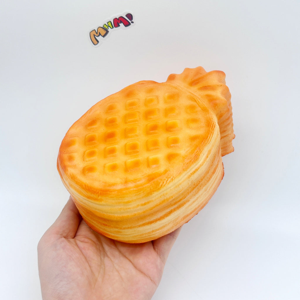 🍍 Pineapple Cake Squishy | 2 Styles Bakery Themed Slow Rising Stress Relief Toy