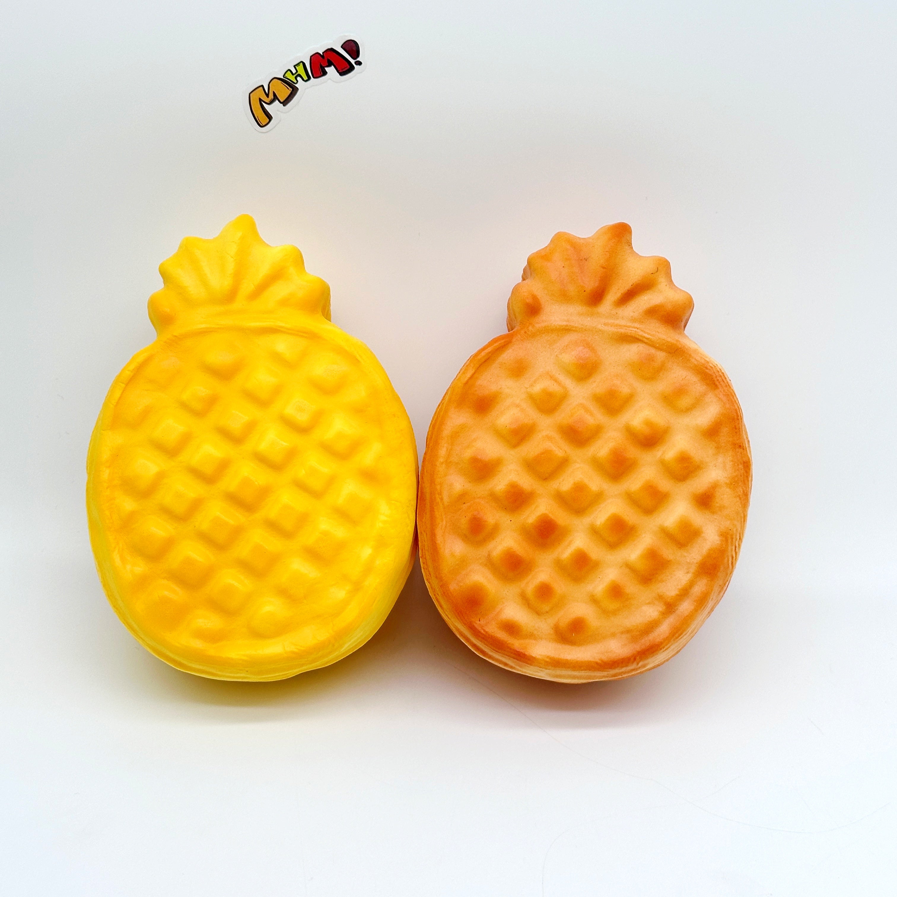 🍍 Pineapple Cake Squishy | 2 Styles Bakery Themed Slow Rising Stress Relief Toy