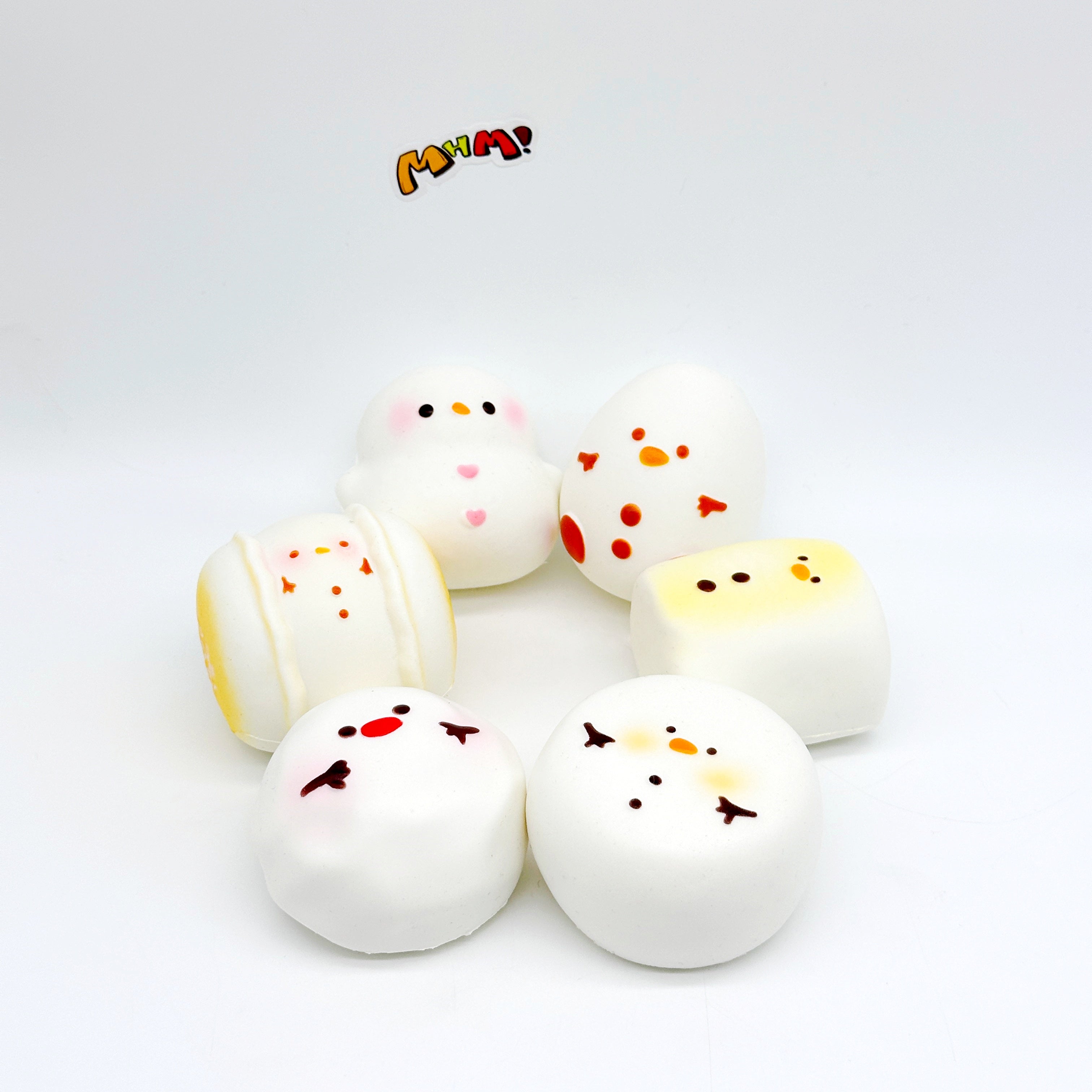 ☃️ Snowman Marshmallow Squishy Blind Box | 6 Styles Winter Themed Slow Rising Stress Relief Toy