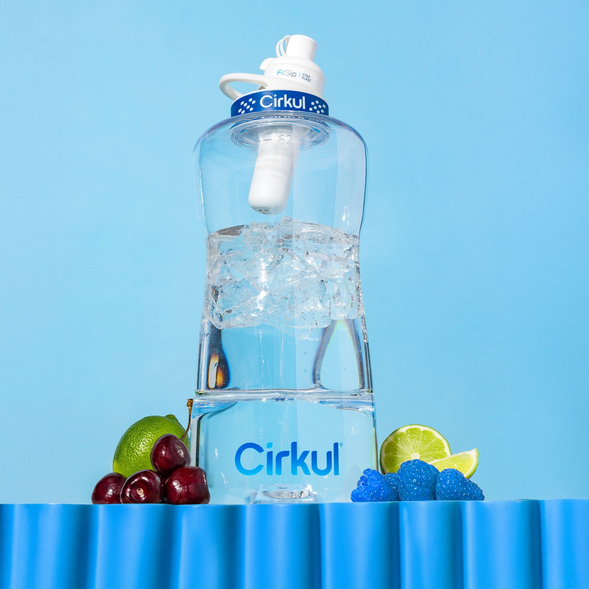 62oz Plastic Water Bottle with Blue Lid and Flavor Cartridge ( Star Blast)