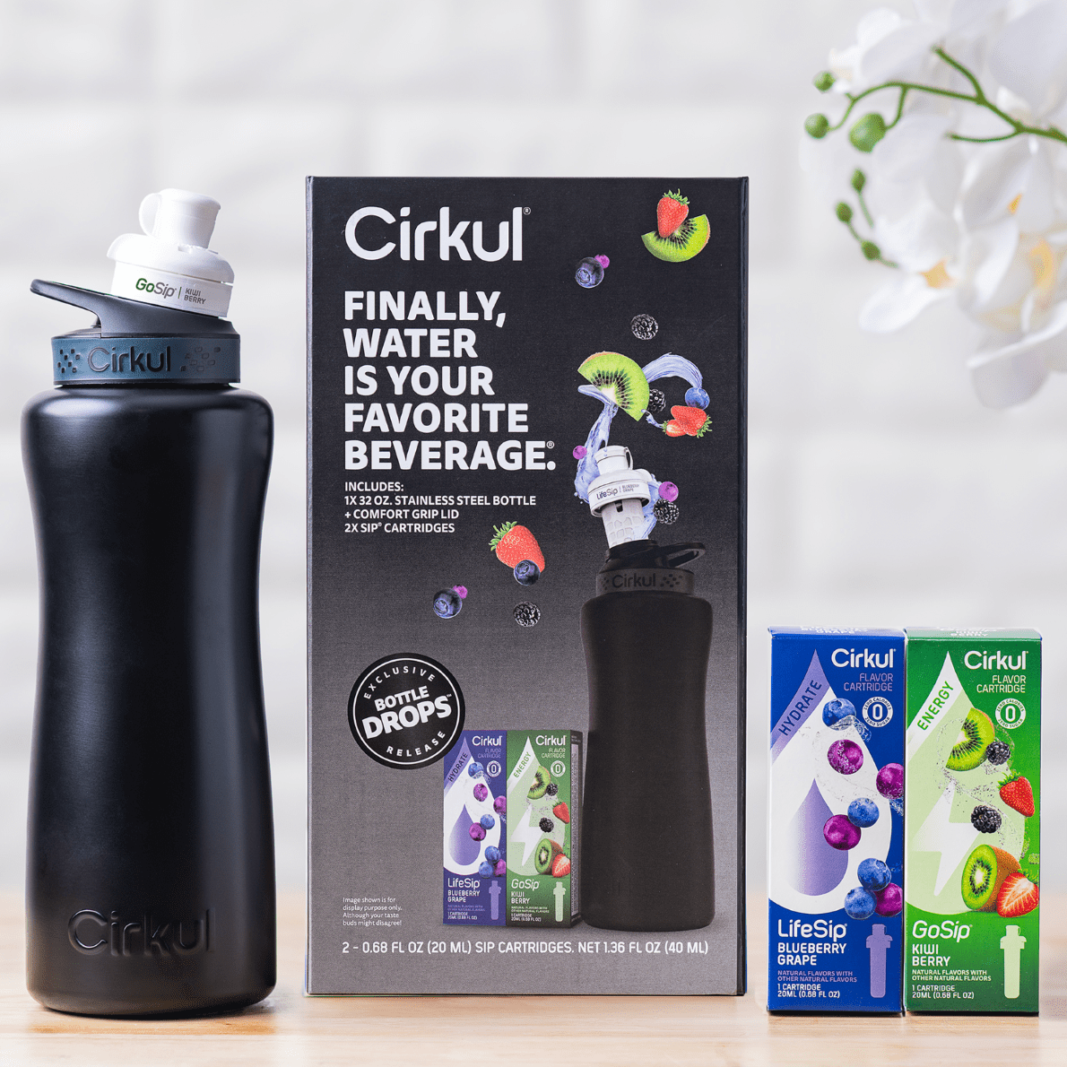 32oz Matte Black Stainless Steel Starter Kit with Matte Black  Lid 2.0 and 2 Flavor Cartridges (Blueberry Grape &amp; Kiwi Berry)