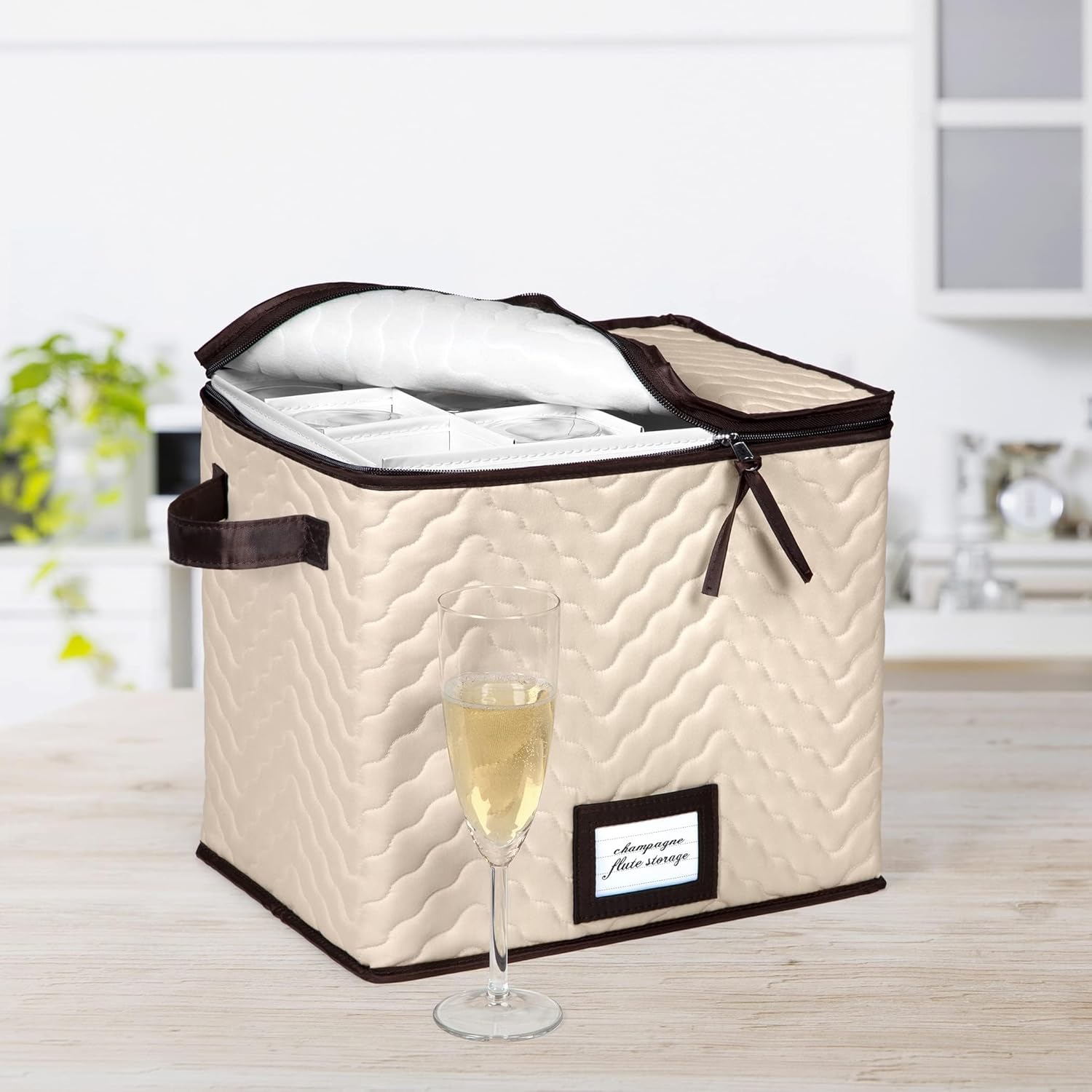 China Storage Box Moving Box for Cutlery, Glasses, Plates, Mugs and Saucers, Sturdy Quilted Microfiber Dish Organizer with Dividers for Seasonal Storage