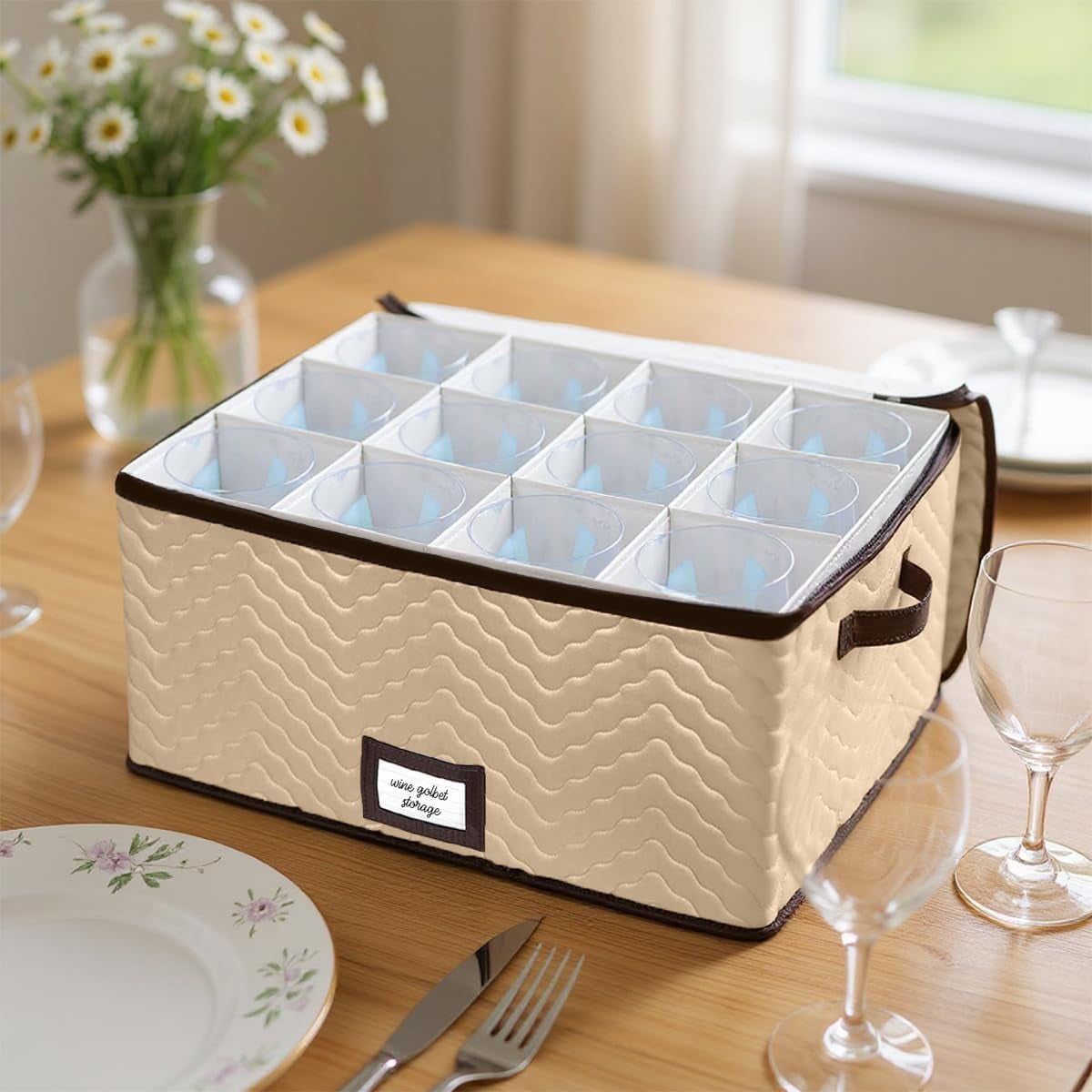 China Storage Box Moving Box for Cutlery, Glasses, Plates, Mugs and Saucers, Sturdy Quilted Microfiber Dish Organizer with Dividers for Seasonal Storage