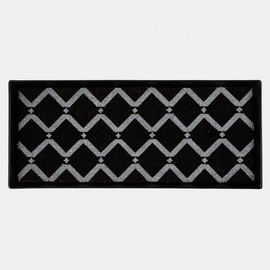 Black Metal Boot Tray with Black &amp; Ivory Diamond Coir Insert