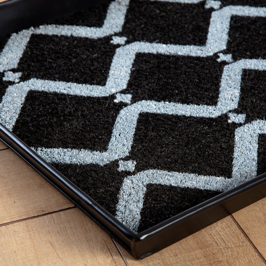 Black Metal Boot Tray with Black &amp; Ivory Diamond Coir Insert