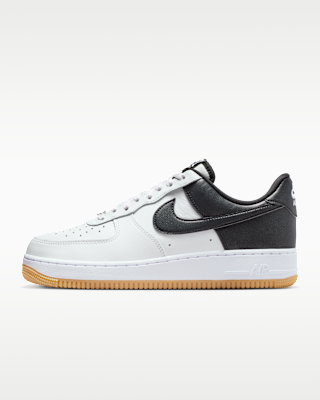 Nike Air Force 1 '07 LV8