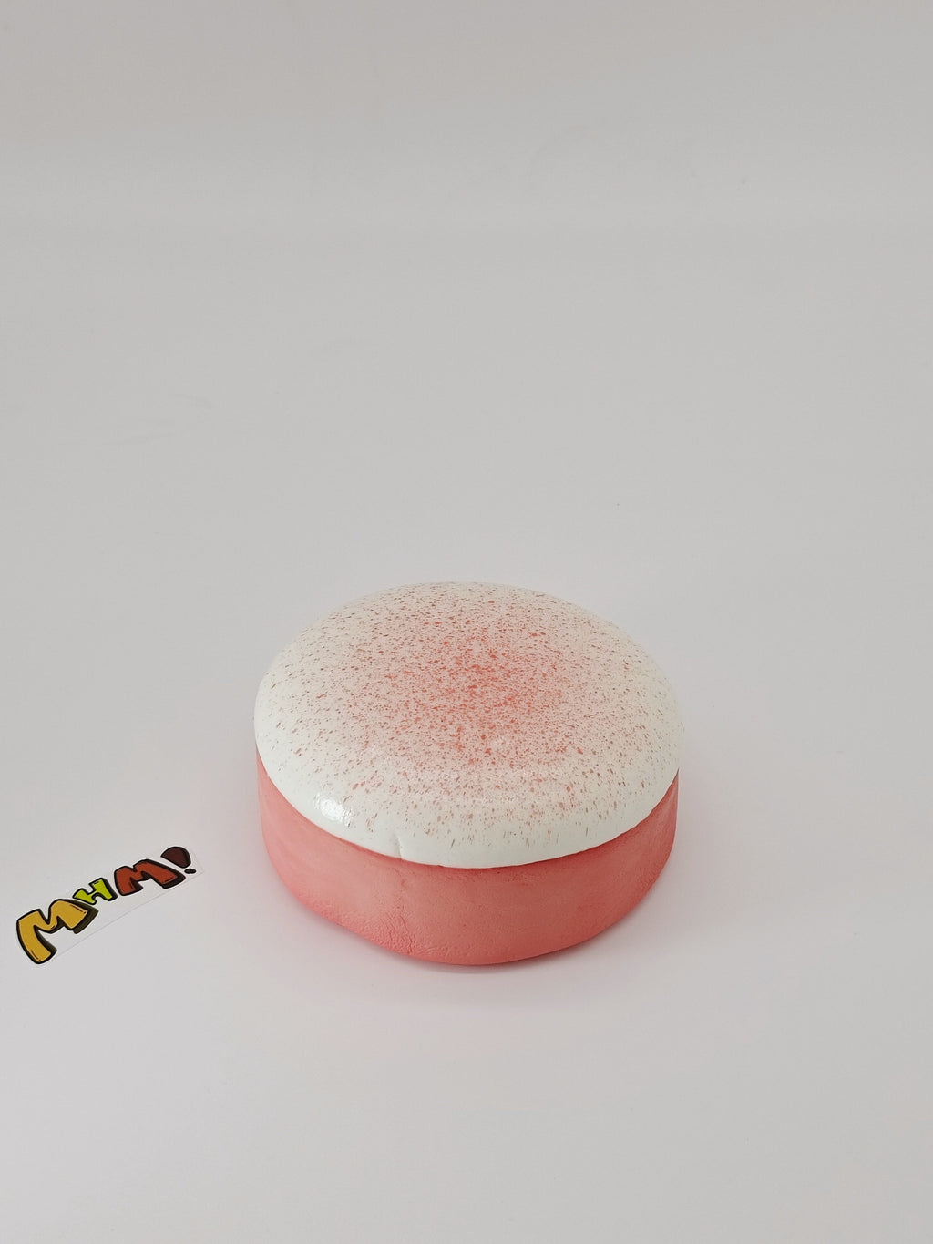 White Peach Oolong Roll Squishy - Sticky & Soft Swiss Cake Toy | Scented Tea Dessert Fidget