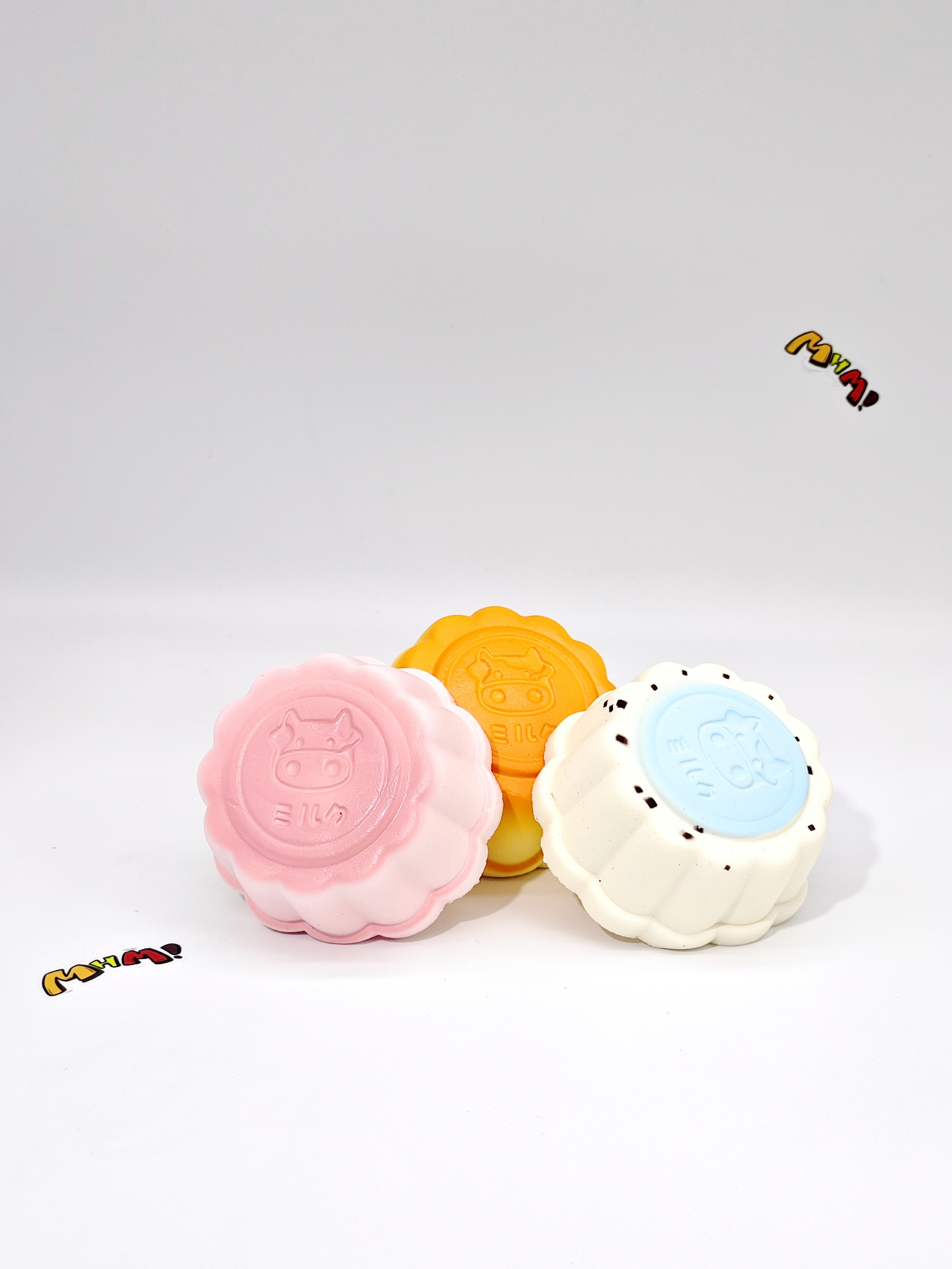 Mini Pudding Series: 3-Piece Assorted Flavor Squishy Set